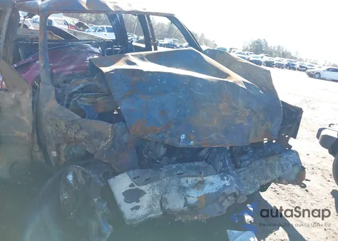 2001 GMC Sierra 1500 Sle from USA, damaged, VIN 1GTEK19T81E126713